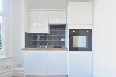 undefined, Cavendish Road, Redhill