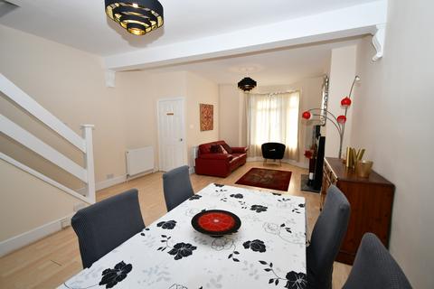 undefined, Wragby Road, London, E11