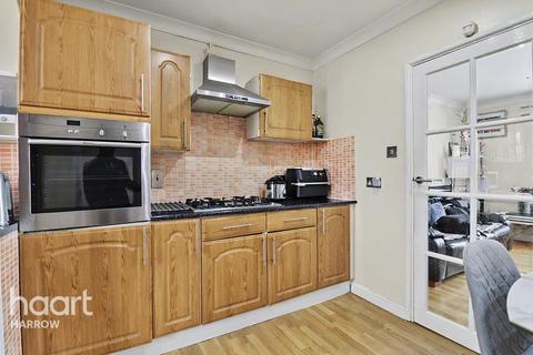 4 bedroom end of terrace house for sale, Church Lane, Harrow