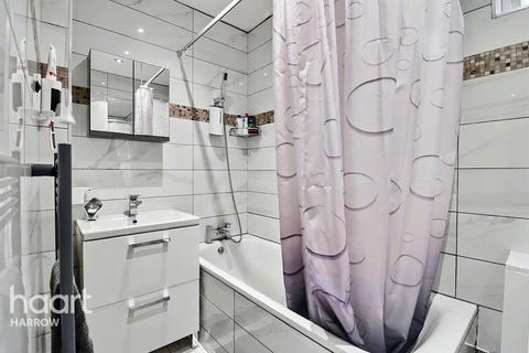 4 bedroom end of terrace house for sale, Church Lane, Harrow