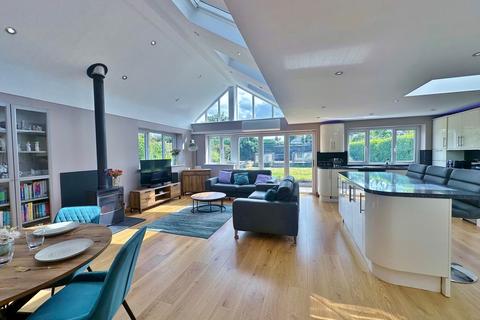 3 bedroom semi-detached bungalow for sale, Beech Avenue, Pensby, CH61