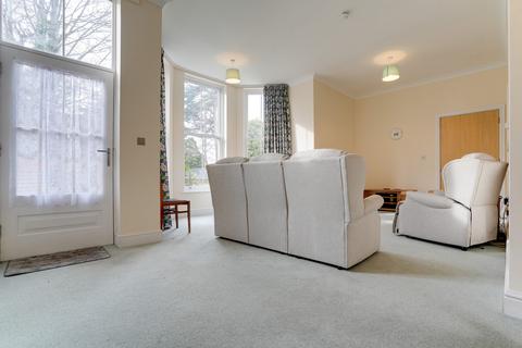 2 bedroom apartment for sale, Sandalwood Apartments, Comberton Road, Kidderminster, DY10
