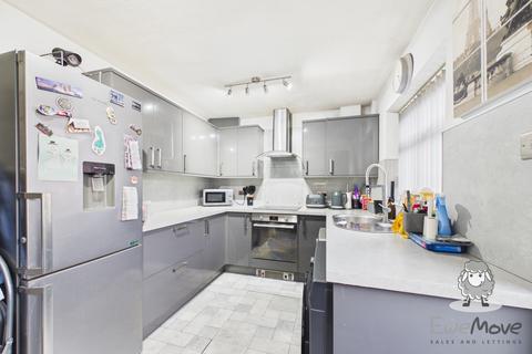 2 bedroom semi-detached house for sale, Oleander Drive, St. Helens, Merseyside, WA10