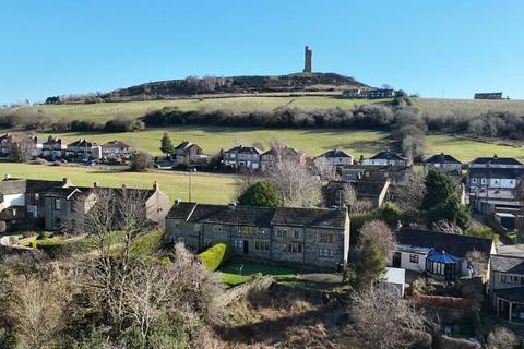 4 bedroom semi-detached house for sale, Hall Bower, Huddersfield, West Yorkshire, HD4