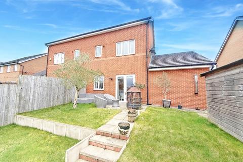 undefined, Brandlehow Drive, Middleton, Manchester, M24