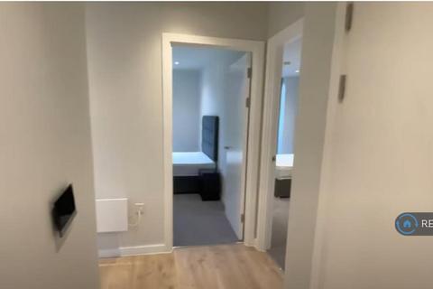 2 bedroom flat to rent, The Gate, Manchester, M4
