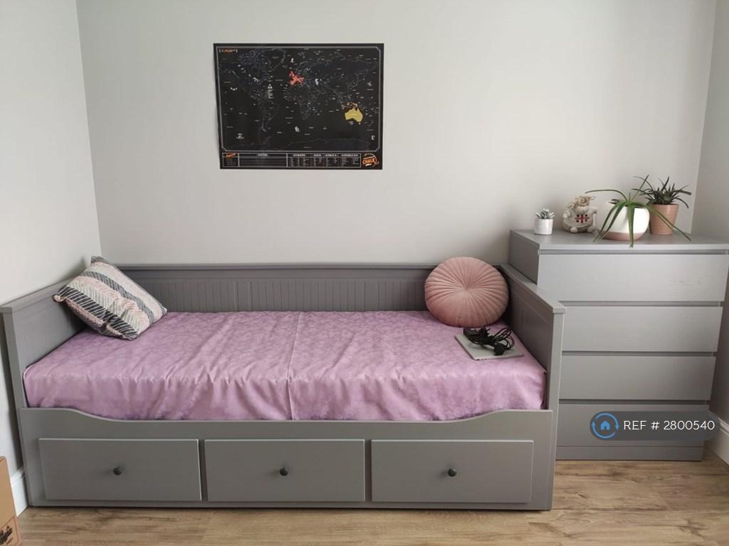 Spare Bedroom 1