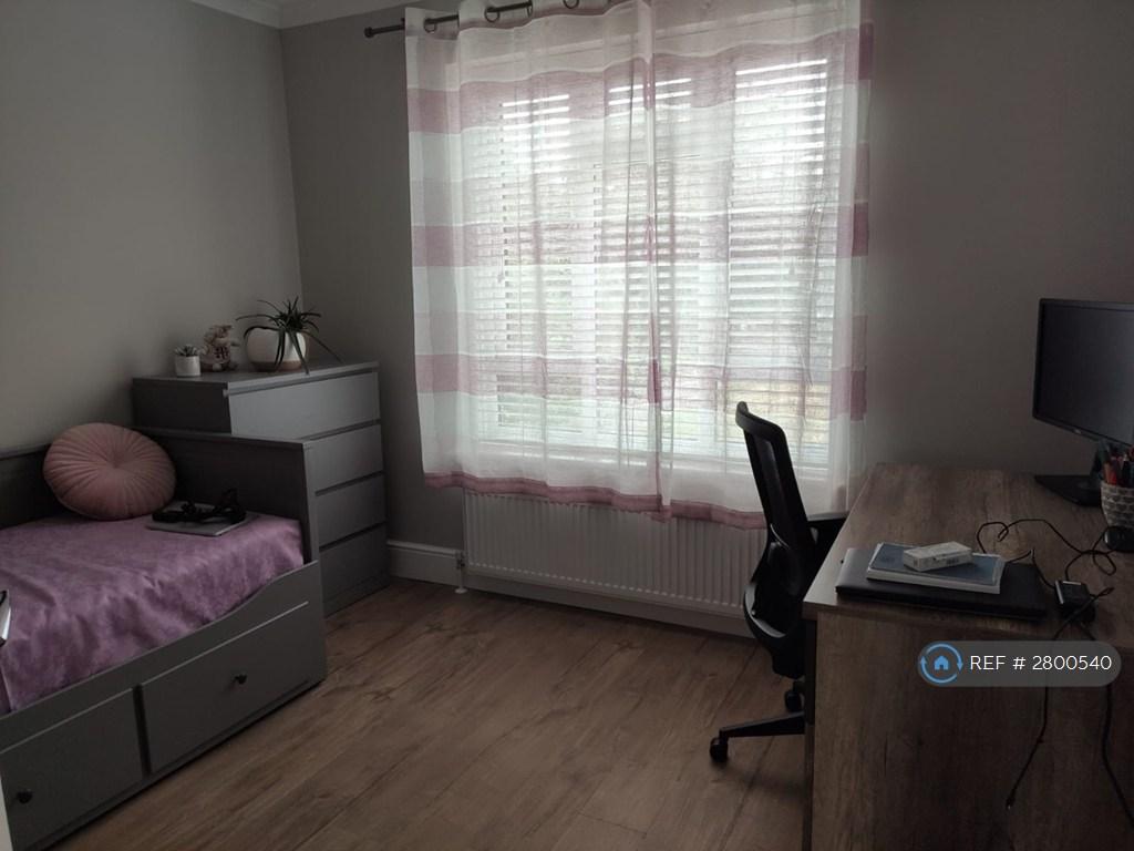 Spare Bedroom 2