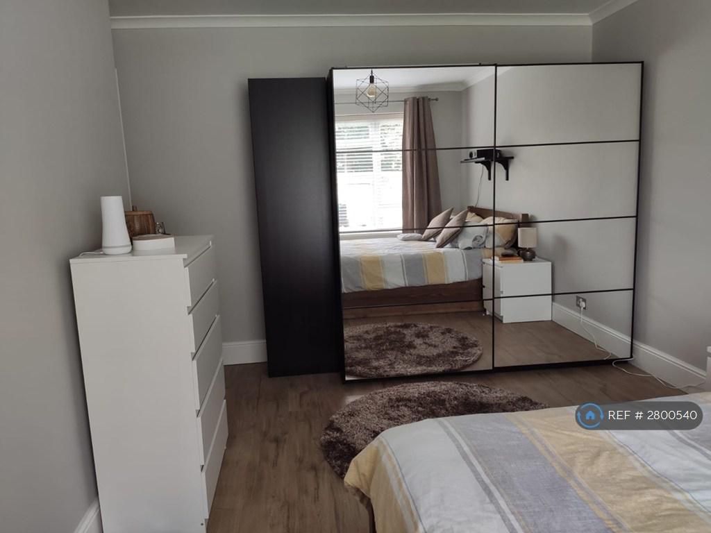 Main Bedroom 2
