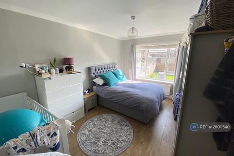 2 bedroom maisonette to rent, Westgate Road, Beckenham, BR3