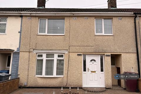 3 bedroom terraced house to rent, Shaldon Road, Liverpool, L32