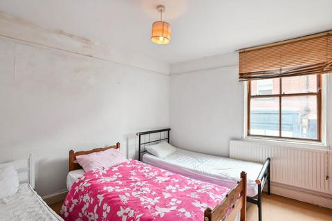 4 bedroom terraced house for sale, Holgate Road, York, YO24