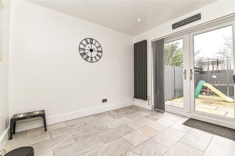 undefined, Marryat Road, New Milton, Hampshire, BH25