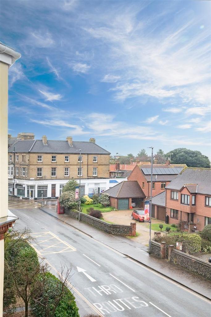 Flat4,6 Norwich Road Cromer-41.jpg