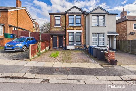 First Avenue, London NW4