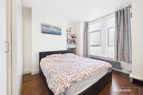 undefined, First Avenue, London NW4