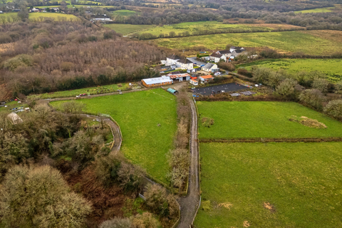 undefined, Bryncethin Road, Ammanford SA18