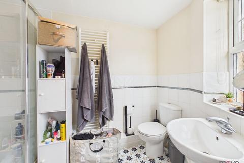 undefined, Watermint Drive, Gloucester GL4
