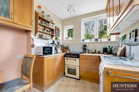 5 bedroom semi-detached house for sale, Dollis Hill Avenue, Gladstone Park, London, NW2