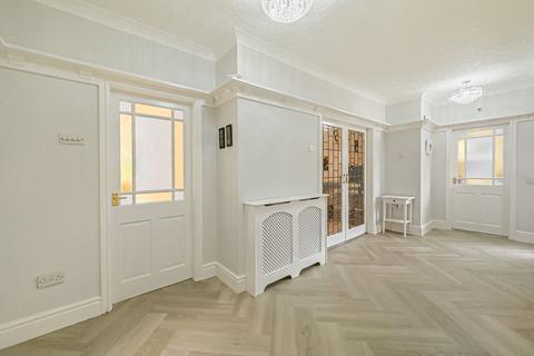 undefined, Dawstone Road, Wirral, CH60