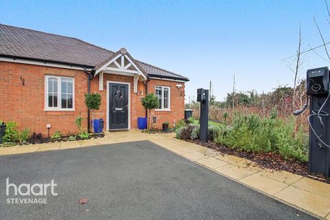 2 bedroom semi-detached bungalow for sale, Emery Croft, Shefford