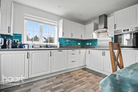2 bedroom semi-detached bungalow for sale, Emery Croft, Shefford