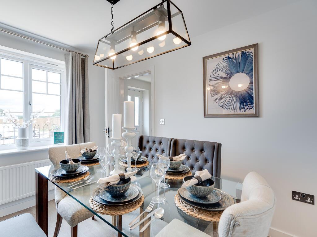 Dining room.jpeg