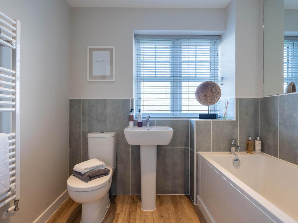 Bathroom.jpeg