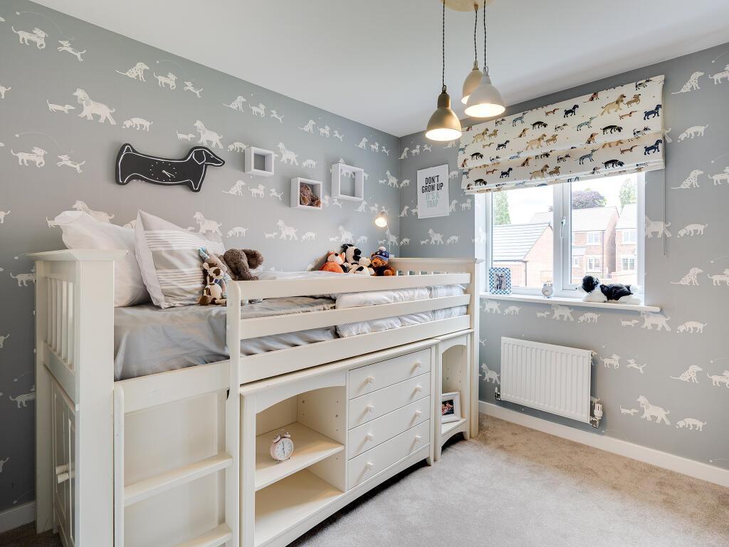 Bedroom ..jpeg
