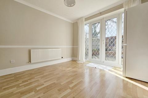 undefined, Basil Close, Earley, READING
