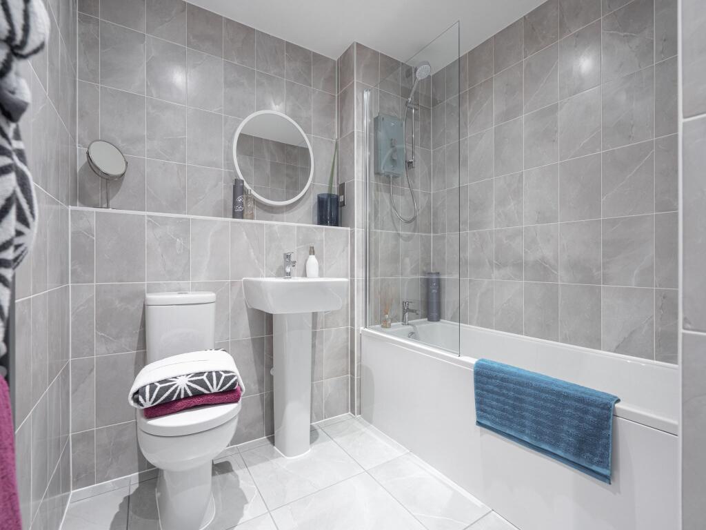 Bathroom.jpeg