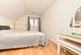 Bankside, Epsom KT17