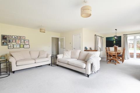 3 bedroom end of terrace house for sale, Fullers Way, Biddenden, Ashford