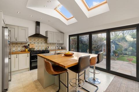 undefined, Gernhill Avenue, Huddersfield HD2