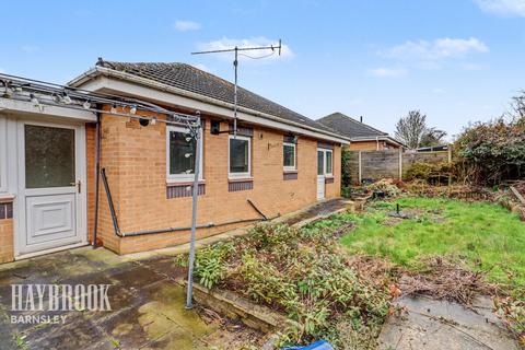 undefined, Pine Close, Hoyland
