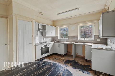 undefined, Pine Close, Hoyland