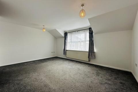 2 bedroom apartment to rent, Pickering Lodge, Coleshill Road, Chapel End