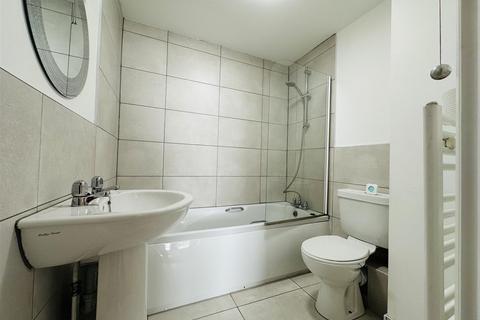 2 bedroom apartment to rent, Pickering Lodge, Coleshill Road, Chapel End