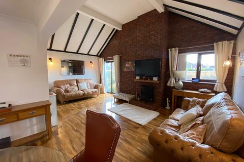 2 bedroom detached bungalow for sale, Brackenwood Close, Crewe