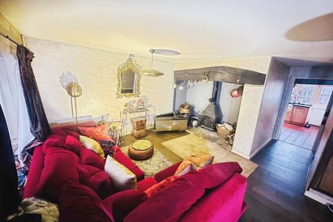 undefined, Holly Cottage, Beaudesert Lane, Henley-In-Arden, B95 5JY