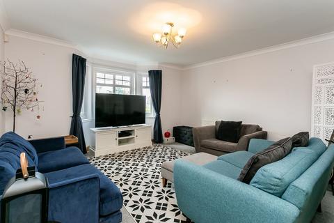 5 bedroom detached house for sale, Station Mews, Kirknewton, EH27