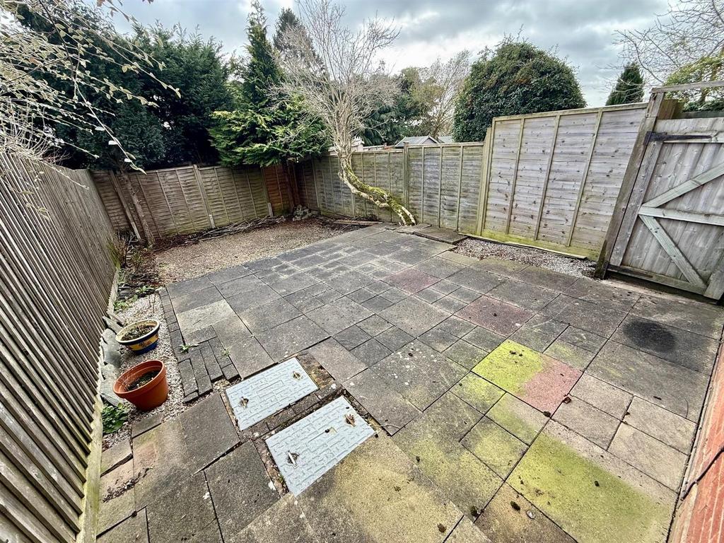 TO11 Garden.jpg