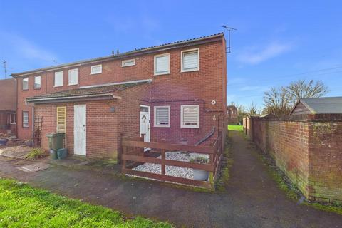 3 bedroom terraced house for sale, Witham Way, Aylesbury HP21
