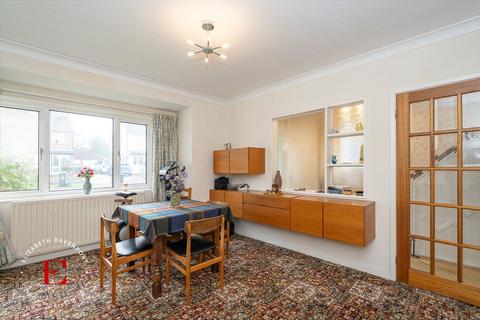 3 bedroom semi-detached house for sale, Arden Road, Kenilworth, CV8