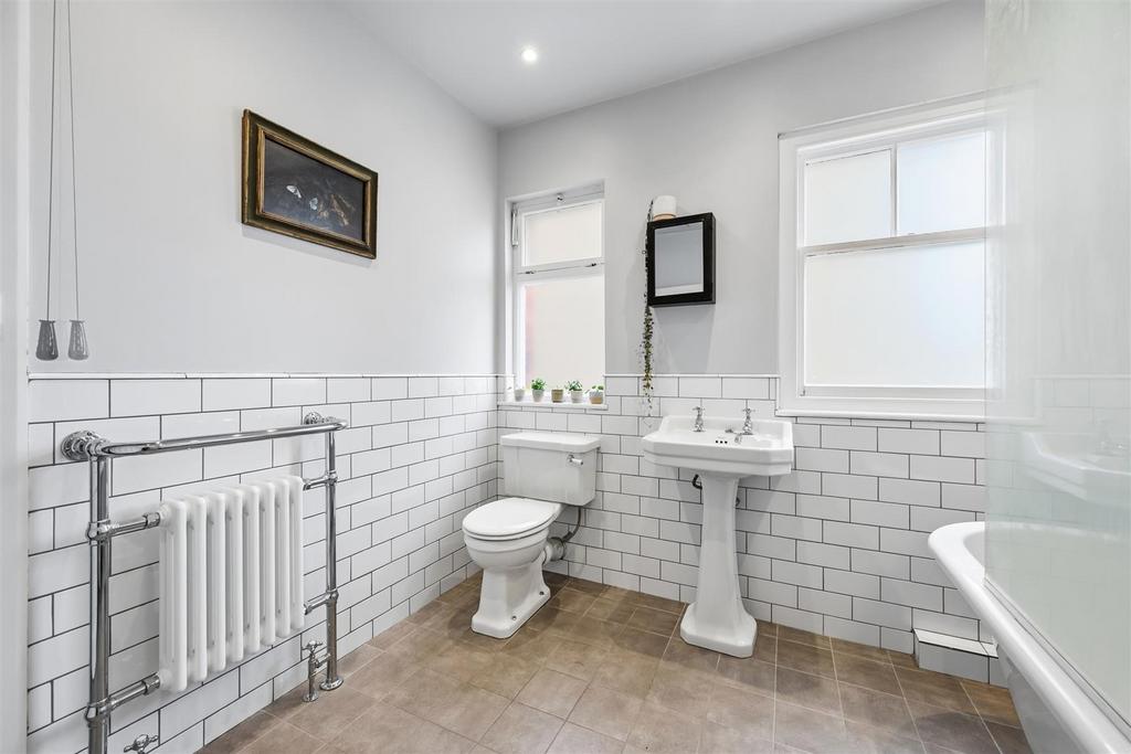 Bathroom - sink and WC.jpg