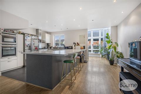 4 bedroom house for sale, Henderson Avenue, Guildford, Surrey, GU2