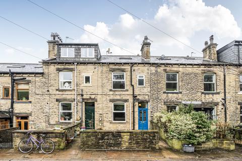 Bank View, Luddendenfoot