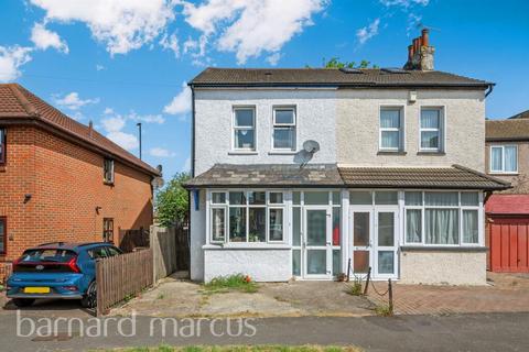 3 bedroom semi-detached house to rent, Westfield Road, Cheam, SUTTON