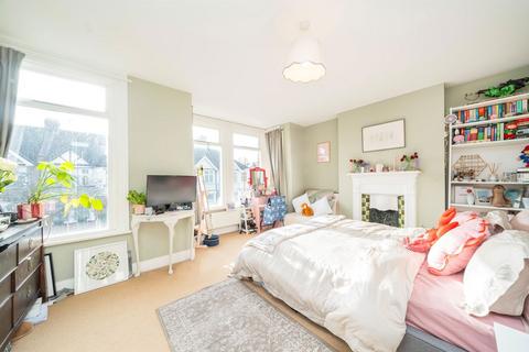 undefined, Chepstow Road, London W7