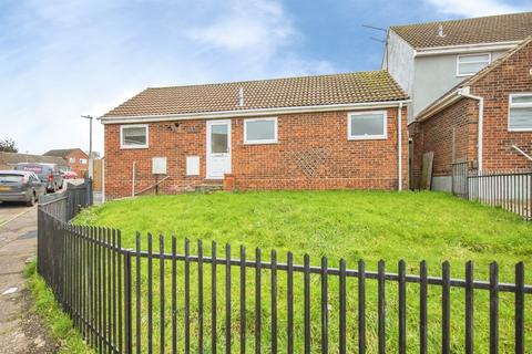 2 bedroom detached bungalow for sale, William Boys Close, Colchester